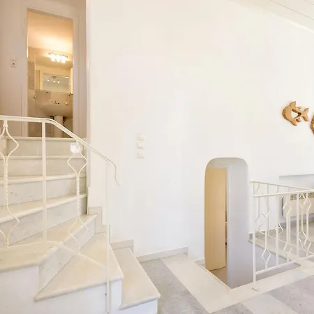 Perla By Rocks Estates * Ampelas